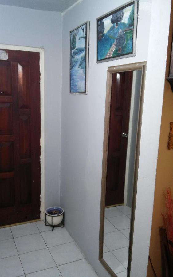Zipcode Hideaway Guesthouse Portmore Exteriör bild