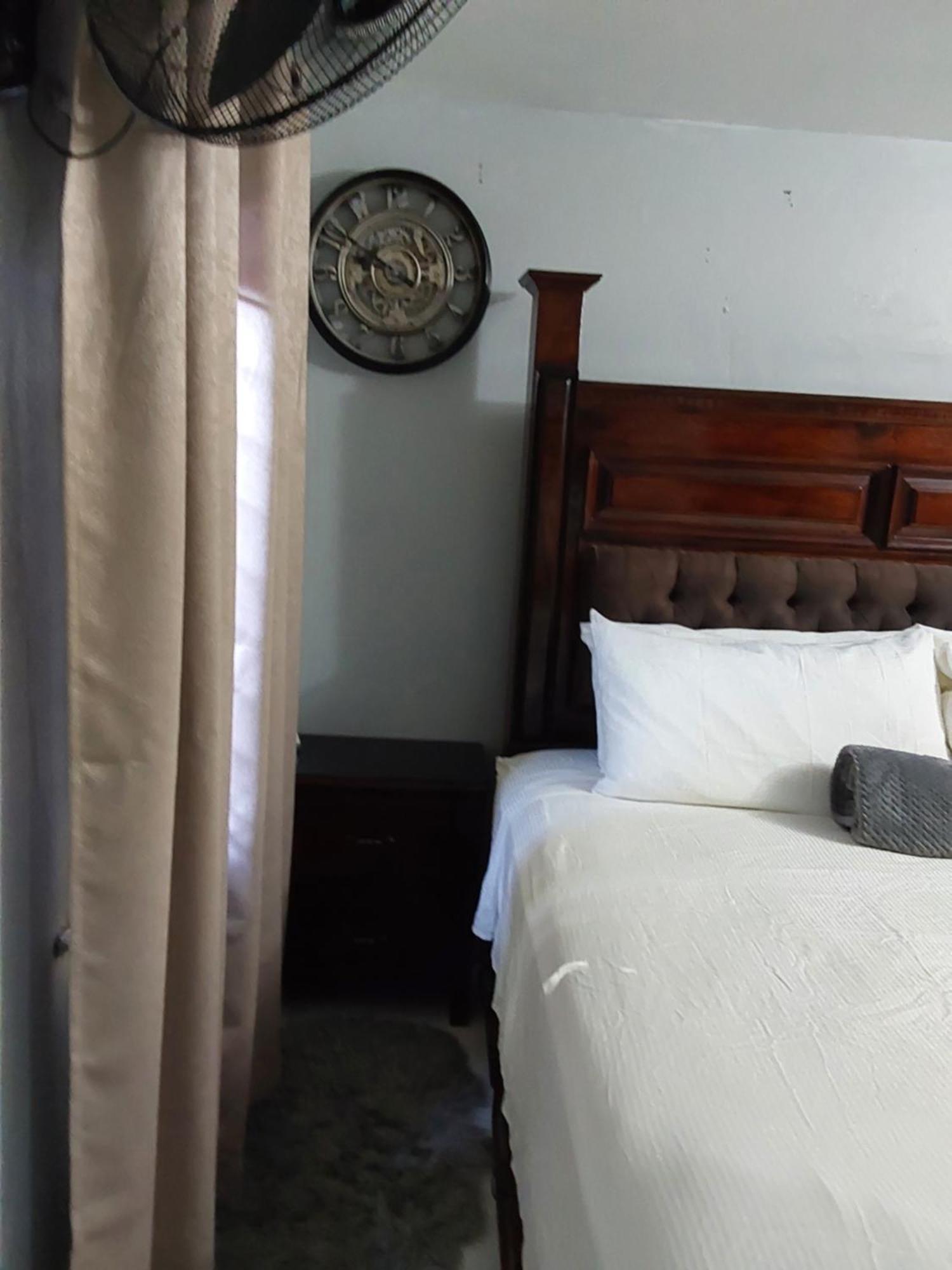 Zipcode Hideaway Guesthouse Portmore Exteriör bild